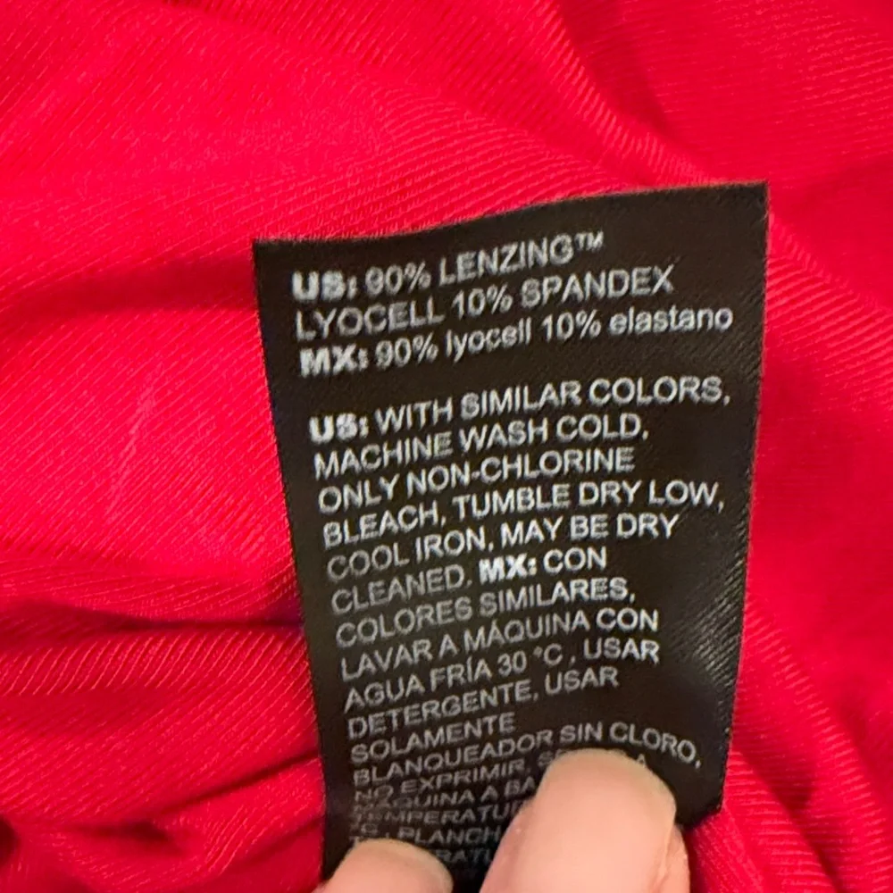 NWT White House Black Market Red Top L/S - Picture 2 of 5